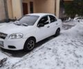 Белый Шевроле Авео, объемом двигателя 0 л и пробегом 270 тыс. км за 3000 $, фото 1 на Automoto.ua