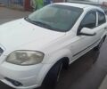 Белый Шевроле Авео, объемом двигателя 1.5 л и пробегом 600 тыс. км за 3100 $, фото 2 на Automoto.ua