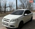 Белый Шевроле Авео, объемом двигателя 1.6 л и пробегом 83 тыс. км за 4700 $, фото 1 на Automoto.ua