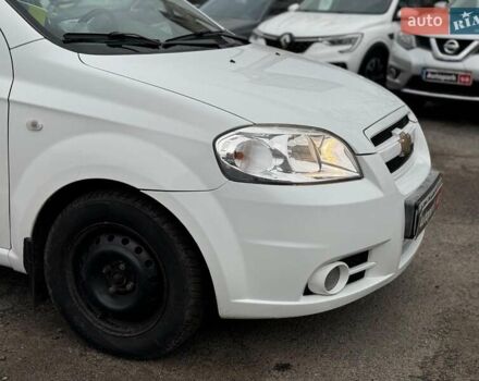 Белый Шевроле Авео, объемом двигателя 1.6 л и пробегом 89 тыс. км за 5240 $, фото 3 на Automoto.ua