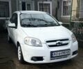 Белый Шевроле Авео, объемом двигателя 1.6 л и пробегом 340 тыс. км за 2300 $, фото 1 на Automoto.ua