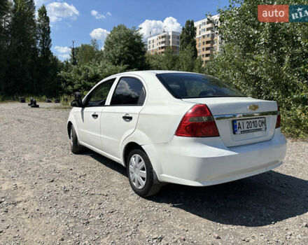 Белый Шевроле Авео, объемом двигателя 1.5 л и пробегом 252 тыс. км за 2900 $, фото 10 на Automoto.ua