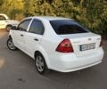 Белый Шевроле Авео, объемом двигателя 1.6 л и пробегом 169 тыс. км за 5200 $, фото 1 на Automoto.ua