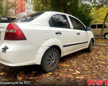 Білий Шевроле Авео, об'ємом двигуна 1.5 л та пробігом 250 тис. км за 3300 $, фото 3 на Automoto.ua