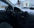 Белый Шевроле Авео, объемом двигателя 1.5 л и пробегом 276 тыс. км за 3500 $, фото 17 на Automoto.ua