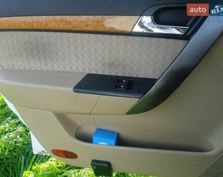 Белый Шевроле Авео, объемом двигателя 1.6 л и пробегом 260 тыс. км за 4600 $, фото 14 на Automoto.ua