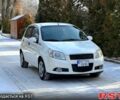 Белый Шевроле Авео, объемом двигателя 1.5 л и пробегом 180 тыс. км за 4999 $, фото 1 на Automoto.ua