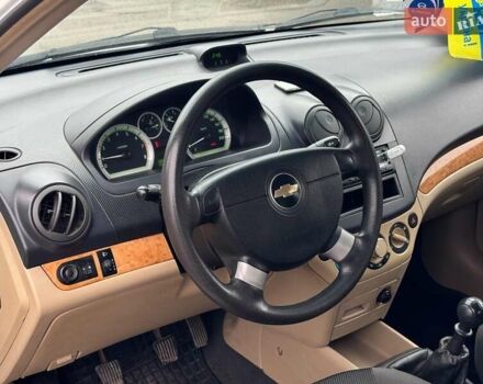 Белый Шевроле Авео, объемом двигателя 1.6 л и пробегом 89 тыс. км за 5240 $, фото 14 на Automoto.ua