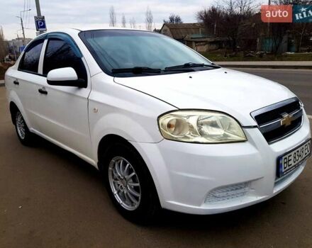 Белый Шевроле Авео, объемом двигателя 1.5 л и пробегом 160 тыс. км за 3400 $, фото 7 на Automoto.ua