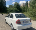 Белый Шевроле Авео, объемом двигателя 1.5 л и пробегом 252 тыс. км за 2900 $, фото 8 на Automoto.ua