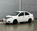 Білий Шевроле Авео, об'ємом двигуна 1.2 л та пробігом 250 тис. км за 3350 $, фото 1 на Automoto.ua