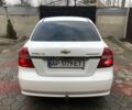 Белый Шевроле Авео, объемом двигателя 1.6 л и пробегом 228 тыс. км за 4200 $, фото 4 на Automoto.ua