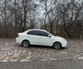 Белый Шевроле Авео, объемом двигателя 1.6 л и пробегом 300 тыс. км за 2850 $, фото 3 на Automoto.ua