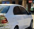 Белый Шевроле Авео, объемом двигателя 1.6 л и пробегом 175 тыс. км за 3200 $, фото 9 на Automoto.ua