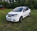 Білий Шевроле Авео, об'ємом двигуна 1.6 л та пробігом 240 тис. км за 3600 $, фото 1 на Automoto.ua