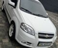 Білий Шевроле Авео, об'ємом двигуна 1.5 л та пробігом 228 тис. км за 2900 $, фото 4 на Automoto.ua