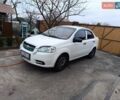 Білий Шевроле Авео, об'ємом двигуна 1.5 л та пробігом 320 тис. км за 3000 $, фото 1 на Automoto.ua