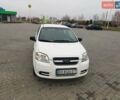 Белый Шевроле Авео, объемом двигателя 1.2 л и пробегом 255 тыс. км за 3596 $, фото 1 на Automoto.ua