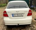 Белый Шевроле Авео, объемом двигателя 1.5 л и пробегом 234 тыс. км за 4000 $, фото 1 на Automoto.ua