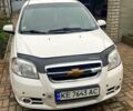 Белый Шевроле Авео, объемом двигателя 1.5 л и пробегом 234 тыс. км за 4000 $, фото 7 на Automoto.ua
