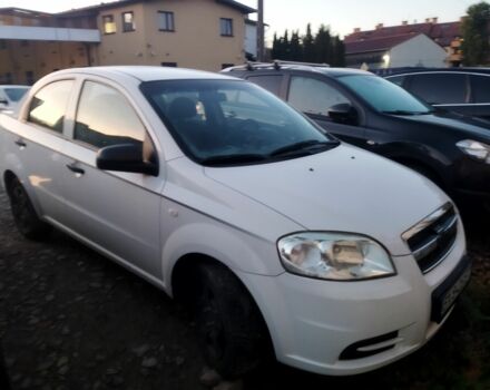 Білий Шевроле Авео, об'ємом двигуна 1.2 л та пробігом 250 тис. км за 3708 $, фото 2 на Automoto.ua