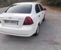 Белый Шевроле Авео, объемом двигателя 1.5 л и пробегом 173 тыс. км за 4500 $, фото 5 на Automoto.ua