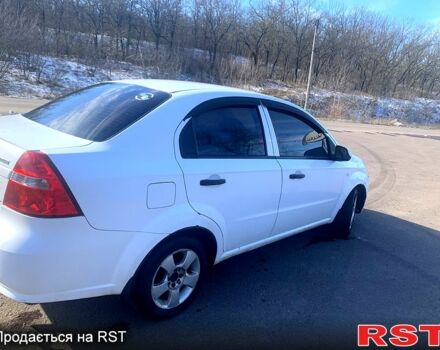 Білий Шевроле Авео, об'ємом двигуна 1.5 л та пробігом 130 тис. км за 3900 $, фото 3 на Automoto.ua