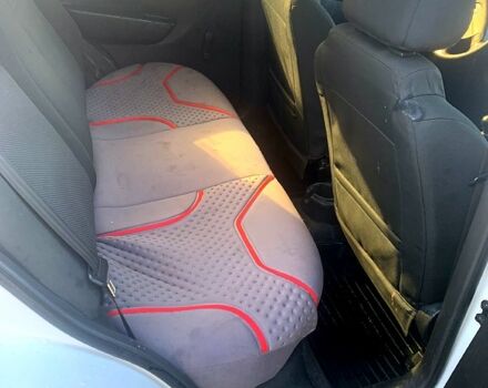 Білий Шевроле Авео, об'ємом двигуна 1.5 л та пробігом 130 тис. км за 3900 $, фото 7 на Automoto.ua