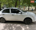Белый Шевроле Авео, объемом двигателя 1.5 л и пробегом 150 тыс. км за 3000 $, фото 2 на Automoto.ua