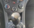 Белый Шевроле Авео, объемом двигателя 1.2 л и пробегом 250 тыс. км за 5300 $, фото 9 на Automoto.ua