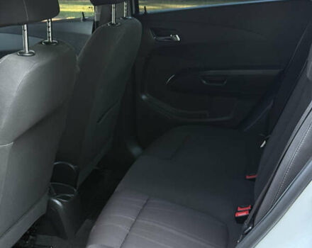 Белый Шевроле Авео, объемом двигателя 1.6 л и пробегом 130 тыс. км за 5800 $, фото 24 на Automoto.ua