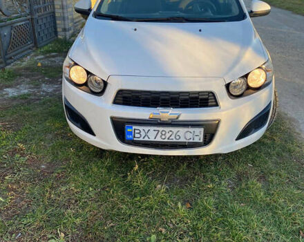 Белый Шевроле Авео, объемом двигателя 1.6 л и пробегом 140 тыс. км за 6350 $, фото 5 на Automoto.ua