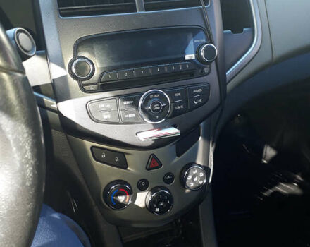 Белый Шевроле Авео, объемом двигателя 1.6 л и пробегом 140 тыс. км за 6700 $, фото 6 на Automoto.ua