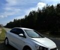 Белый Шевроле Авео, объемом двигателя 1.6 л и пробегом 161 тыс. км за 5600 $, фото 2 на Automoto.ua