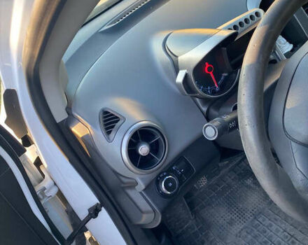 Белый Шевроле Авео, объемом двигателя 1.6 л и пробегом 140 тыс. км за 6350 $, фото 25 на Automoto.ua