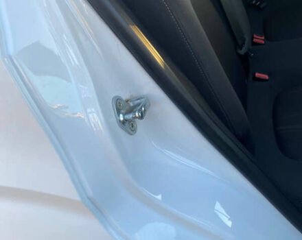 Белый Шевроле Авео, объемом двигателя 1.6 л и пробегом 140 тыс. км за 6350 $, фото 18 на Automoto.ua