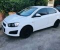 Белый Шевроле Авео, объемом двигателя 1.6 л и пробегом 260 тыс. км за 5300 $, фото 1 на Automoto.ua
