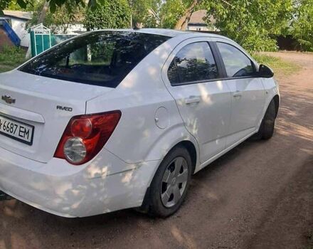Белый Шевроле Авео, объемом двигателя 1.23 л и пробегом 193 тыс. км за 5500 $, фото 10 на Automoto.ua