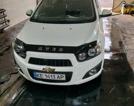 Белый Шевроле Авео, объемом двигателя 1.25 л и пробегом 215 тыс. км за 7000 $, фото 5 на Automoto.ua