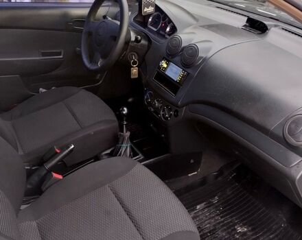 Белый Шевроле Авео, объемом двигателя 1.5 л и пробегом 0 тыс. км за 3900 $, фото 4 на Automoto.ua