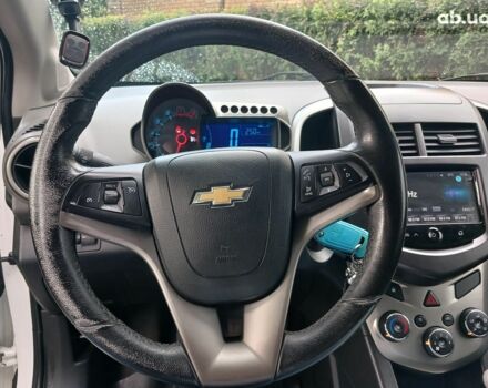 Білий Шевроле Авео, об'ємом двигуна 1.4 л та пробігом 129 тис. км за 6790 $, фото 11 на Automoto.ua