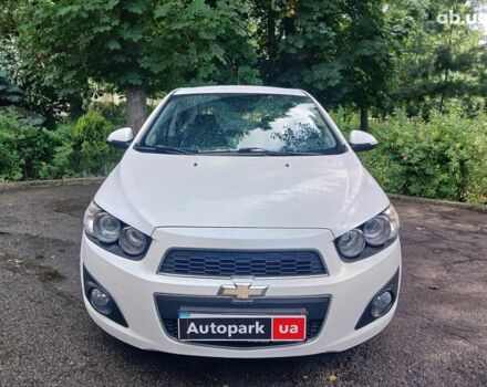 Білий Шевроле Авео, об'ємом двигуна 1.4 л та пробігом 129 тис. км за 6790 $, фото 1 на Automoto.ua