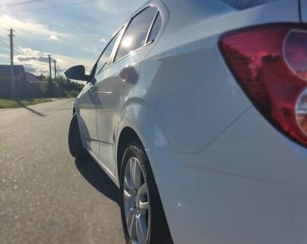 Білий Шевроле Авео, об'ємом двигуна 1.4 л та пробігом 172 тис. км за 7200 $, фото 3 на Automoto.ua