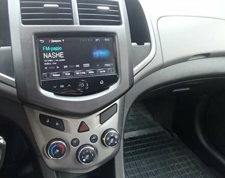 Білий Шевроле Авео, об'ємом двигуна 1.4 л та пробігом 176 тис. км за 6400 $, фото 10 на Automoto.ua