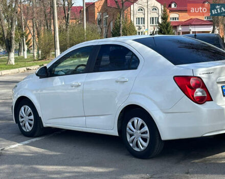 Білий Шевроле Авео, об'ємом двигуна 1.4 л та пробігом 180 тис. км за 5500 $, фото 19 на Automoto.ua