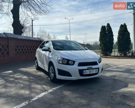 Білий Шевроле Авео, об'ємом двигуна 1.4 л та пробігом 180 тис. км за 5500 $, фото 9 на Automoto.ua