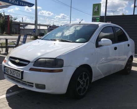 Белый Шевроле Авео, объемом двигателя 1.5 л и пробегом 3 тыс. км за 1500 $, фото 1 на Automoto.ua