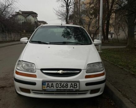 Белый Шевроле Авео, объемом двигателя 1.5 л и пробегом 148 тыс. км за 2000 $, фото 1 на Automoto.ua