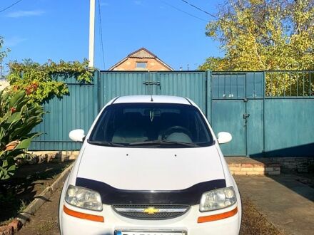 Білий Шевроле Авео, об'ємом двигуна 1.5 л та пробігом 400 тис. км за 2200 $, фото 1 на Automoto.ua
