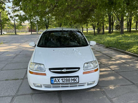 Шевроле Авео 2005 в Харькове на Automoto.ua Белый Шевроле Авео, объемом двигателя 1.5 л и пробегом 254 тыс. км за 2999 $, фото 1 на Automoto.ua